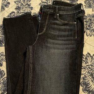 Great Dark Rinse Jeans!